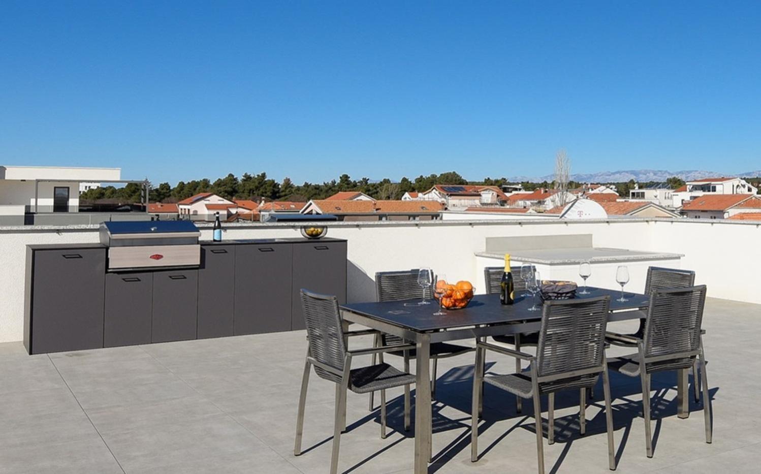 Fux Luxury Rooftop Terrace Jacuzzi & Bbq Zadar Ngoại thất bức ảnh